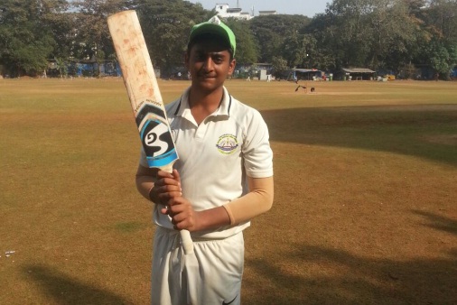 Mihir Agarwal (Anjuman islam college Team) Not out 133 runs in 125 balls 22 fours