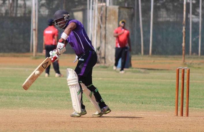 Jitesh Purabia (Airtel Team) 48 runs in 24 balls 4 fours and 3 sixes