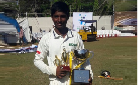 Mohit Tanwar (Rizvi Sports Club) 70 runs and 1 wkt