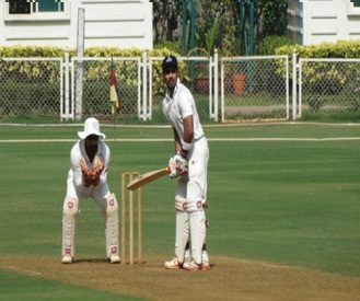 Opener Sumit Ghadigaonkar scores back to back double ton while also stitches an epic 299run stand with Siddarth Chitnis in the Police Shield Tournament ‘17