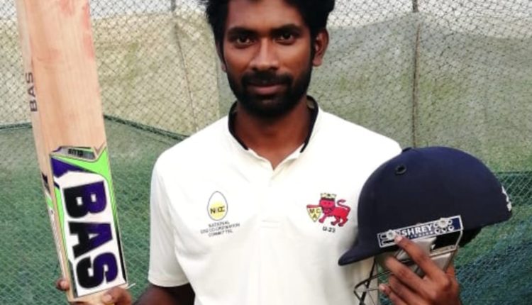 Kaushik Chikhlikhar cricketer