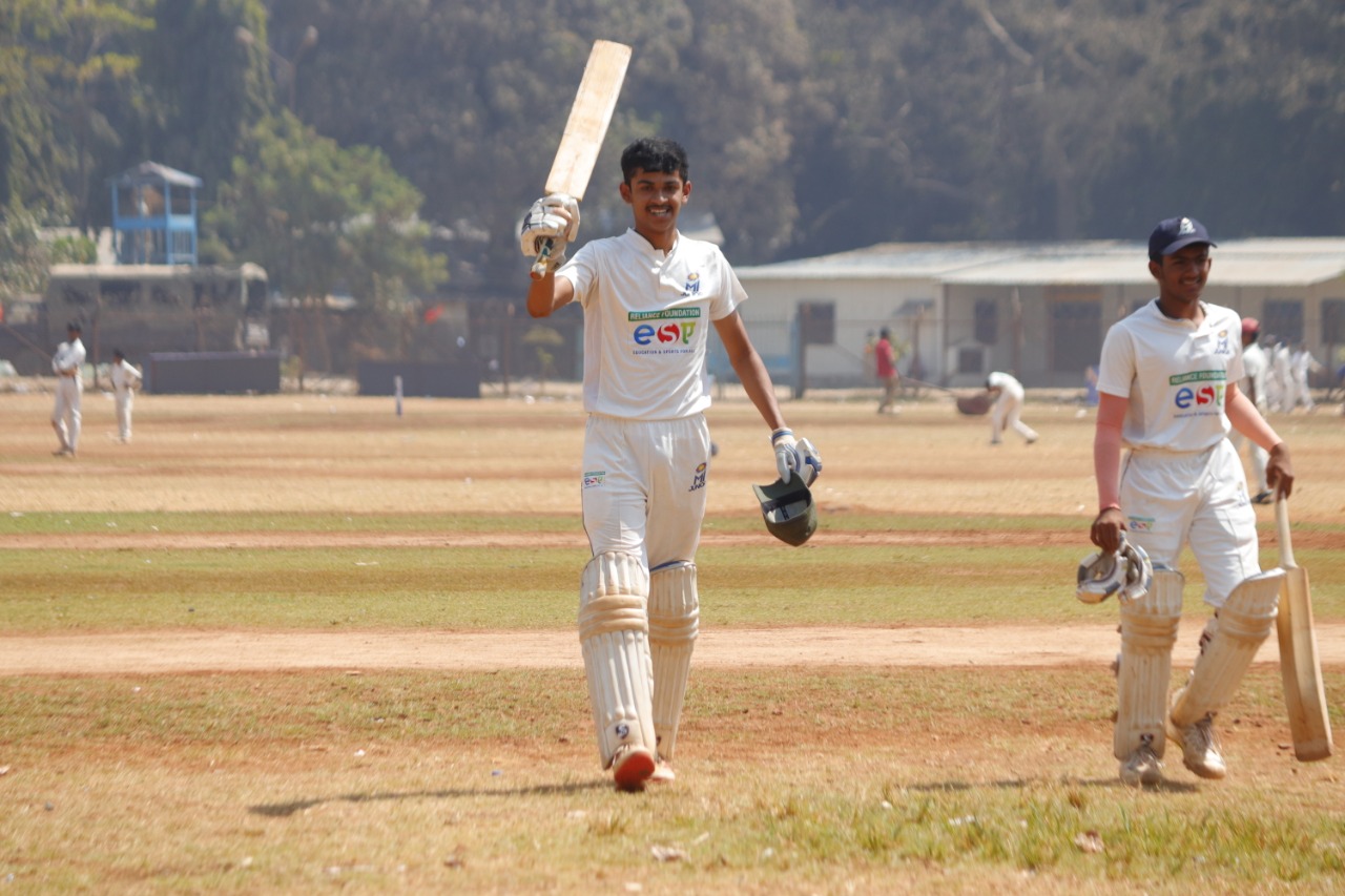 Ayush Vartak cricket