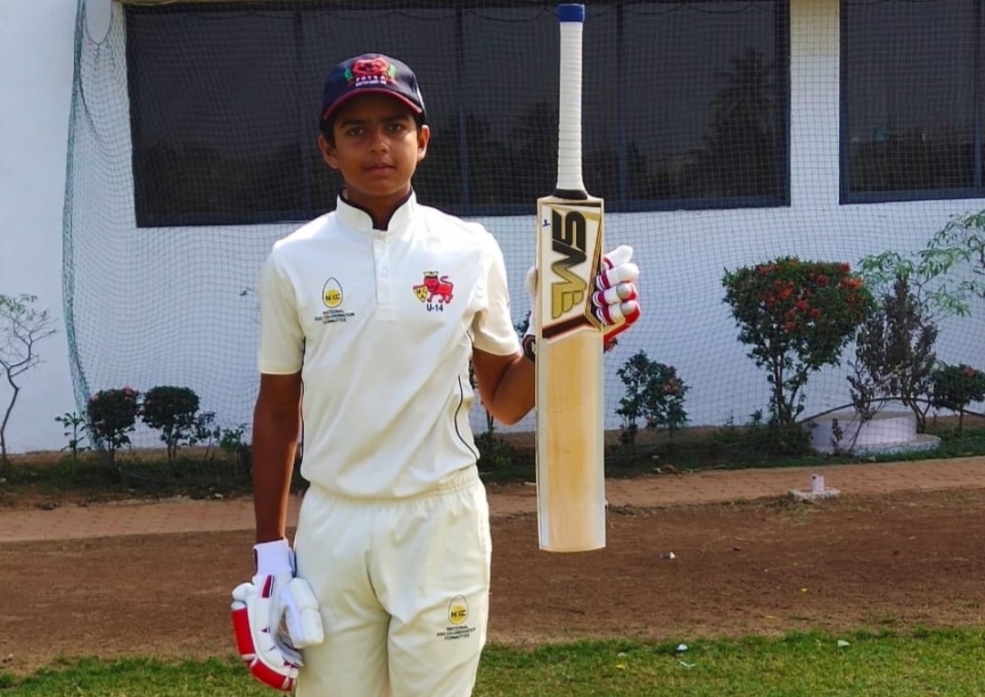 Prateek Yadav Cricket