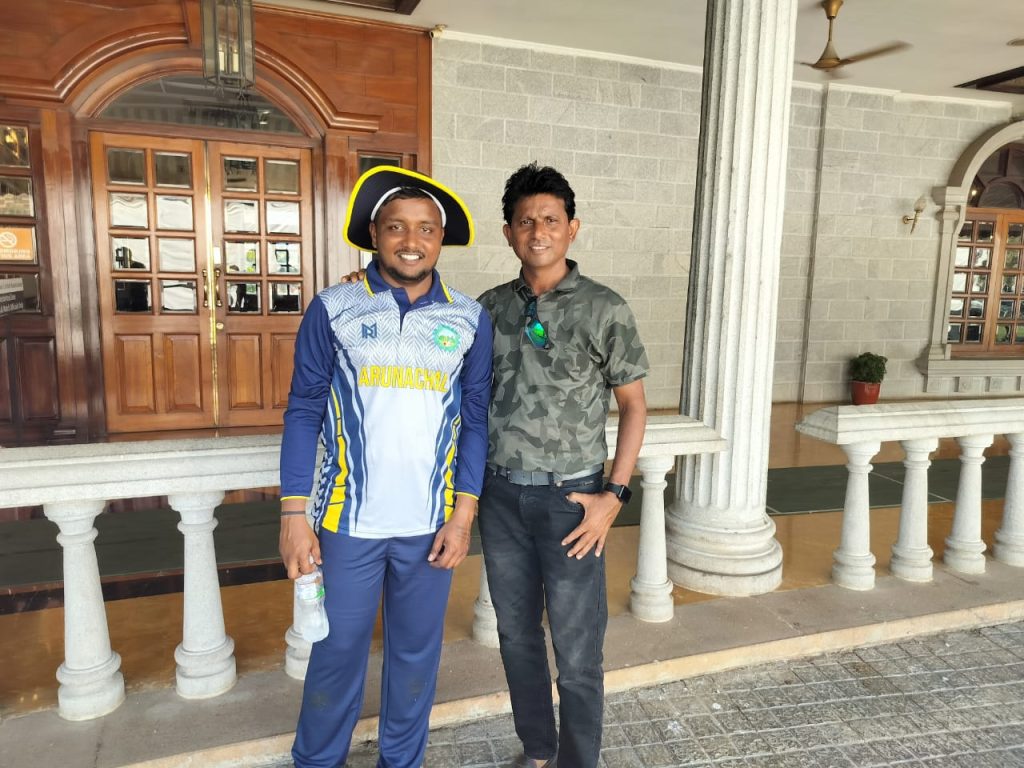 Yash Thakur with Coach Nilesh Raut