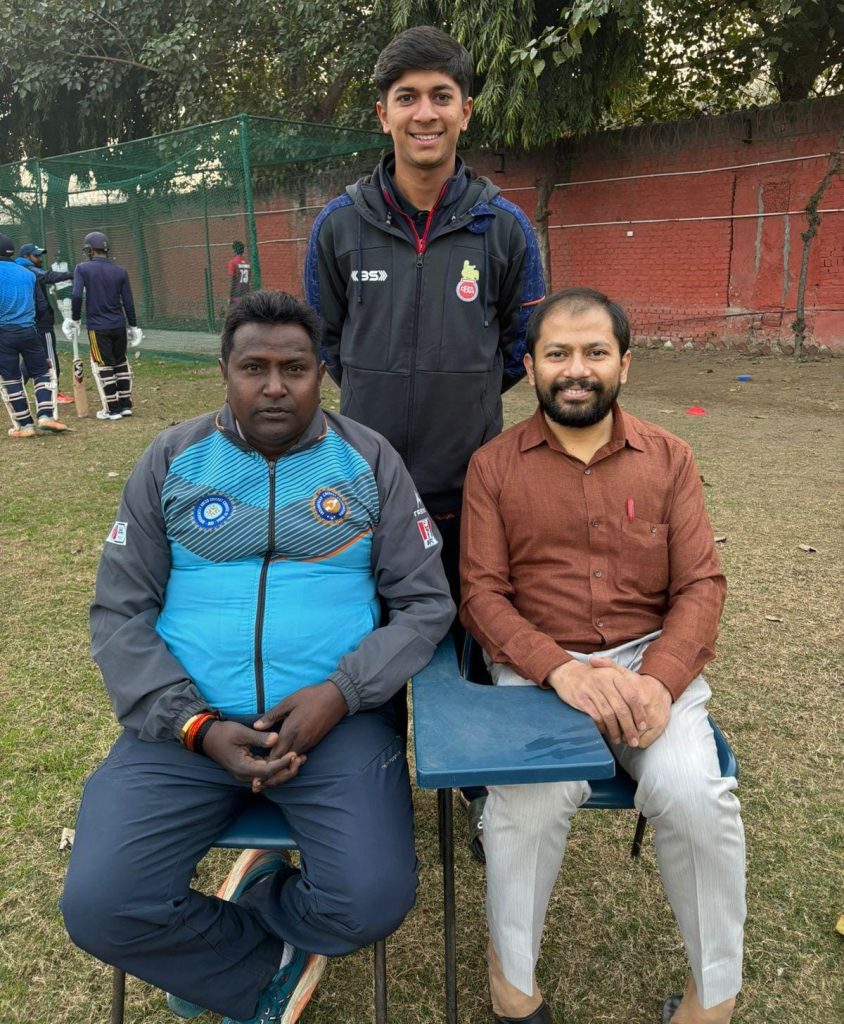 Raunak Waghela with Coach Devdutt Baghel