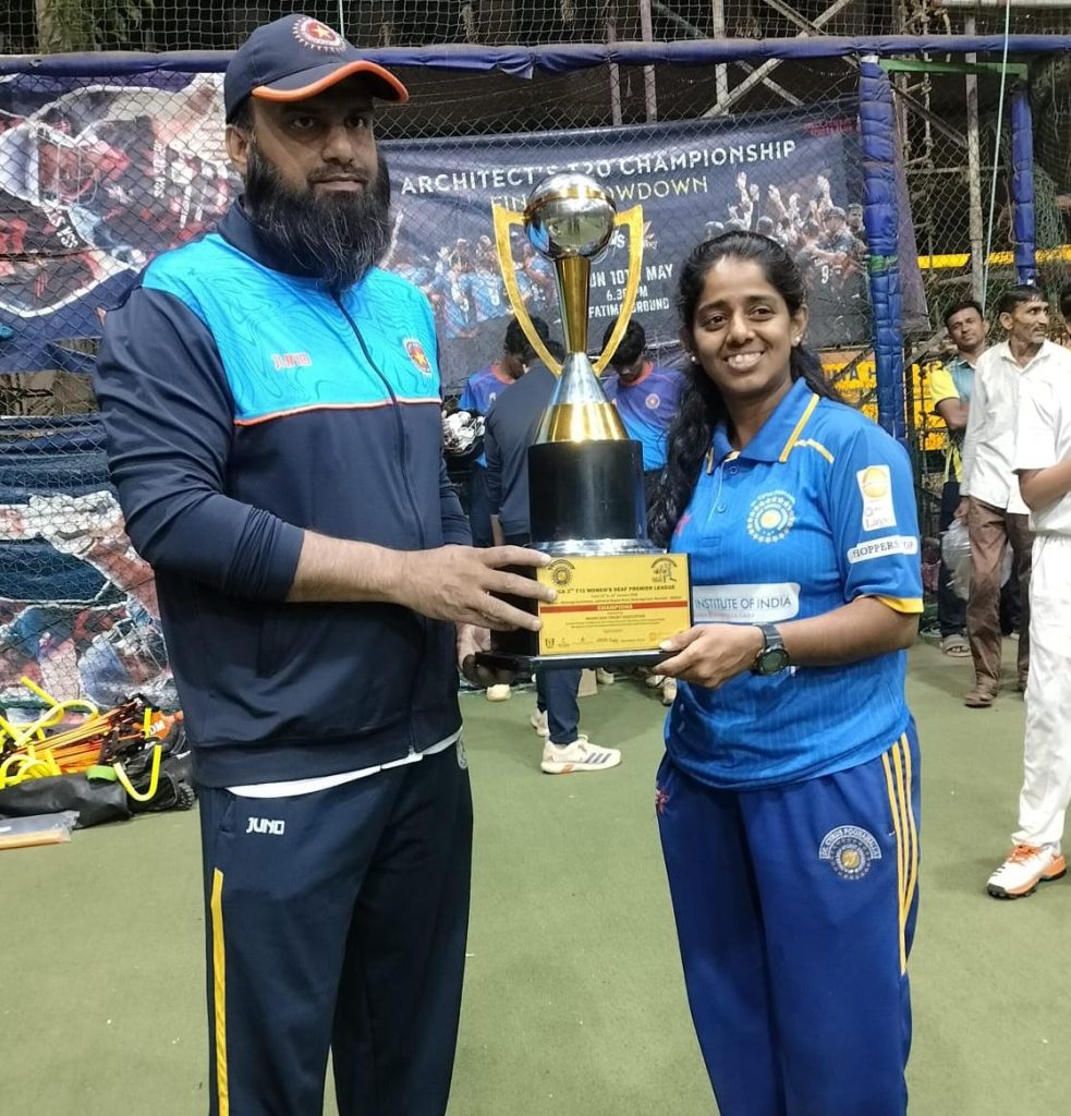 Coach Mudassir Khan with Needa