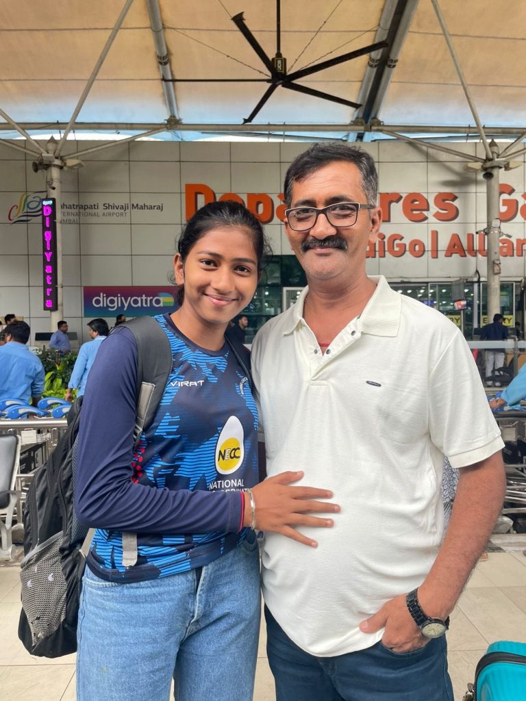 Siddhi Kamthe with her silent supporter ( Father)